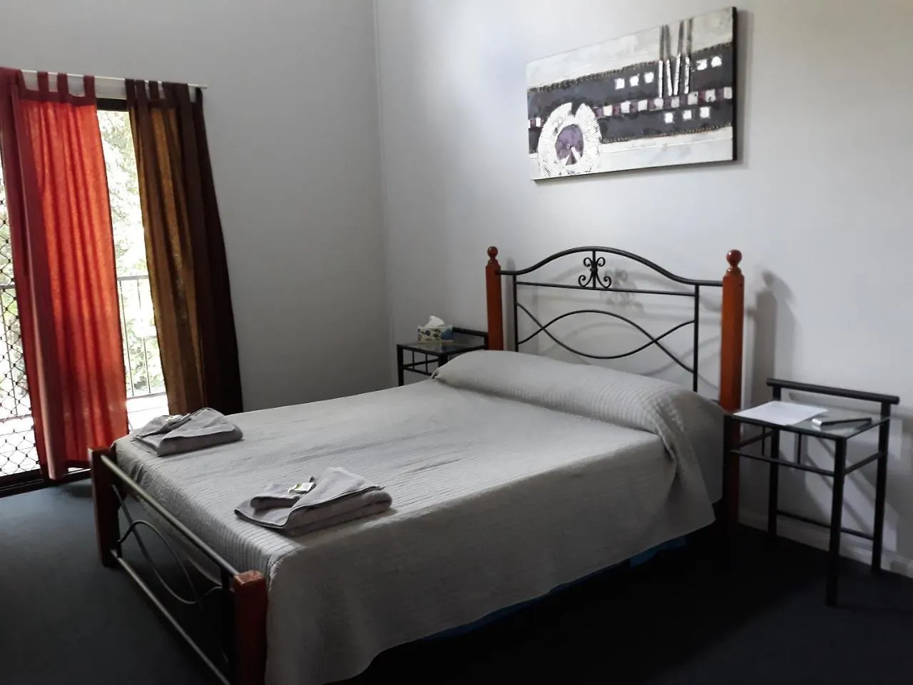 *** Hotel Speewah Country Tavern Australia